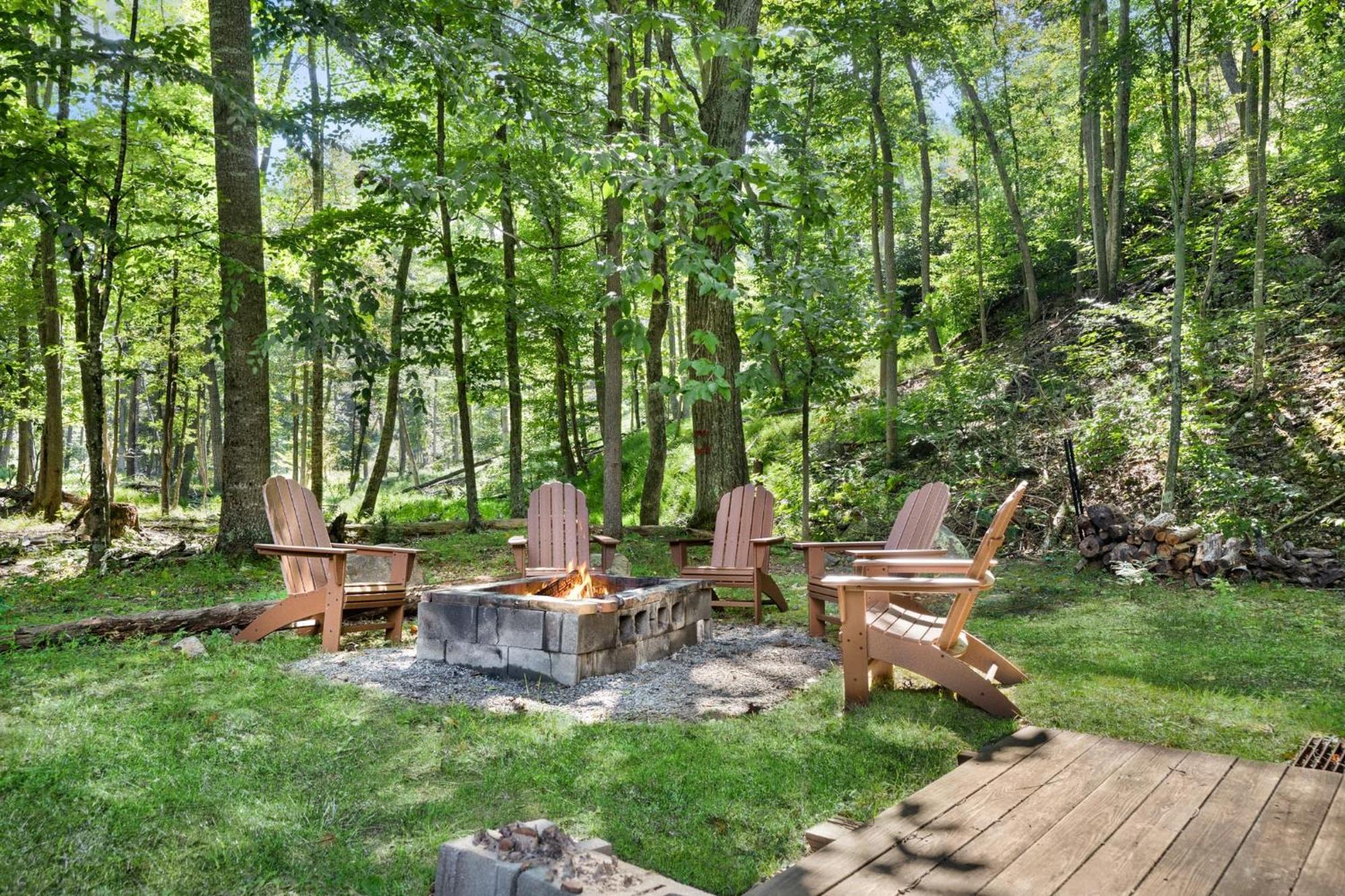 River Access W Hot Tub, Grill, Wifi, & Fire Pit! Lost City Extérieur photo